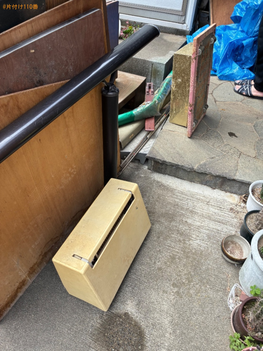 【上尾市】ミシン、編み機、折り畳みテーブル、シルバーカー等の回収